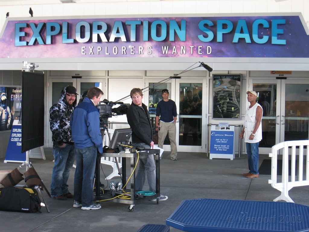 Disney 2010 D2 0650.jpg - January 9-11, 2010 Disney World Florida. Went to run the marathon. Sunday 5:40 AM start the race! Finish, go take a hot shower! Paul drove us over to Kennedy Space Center. Then buffet at Animal Kingdom for dinner!